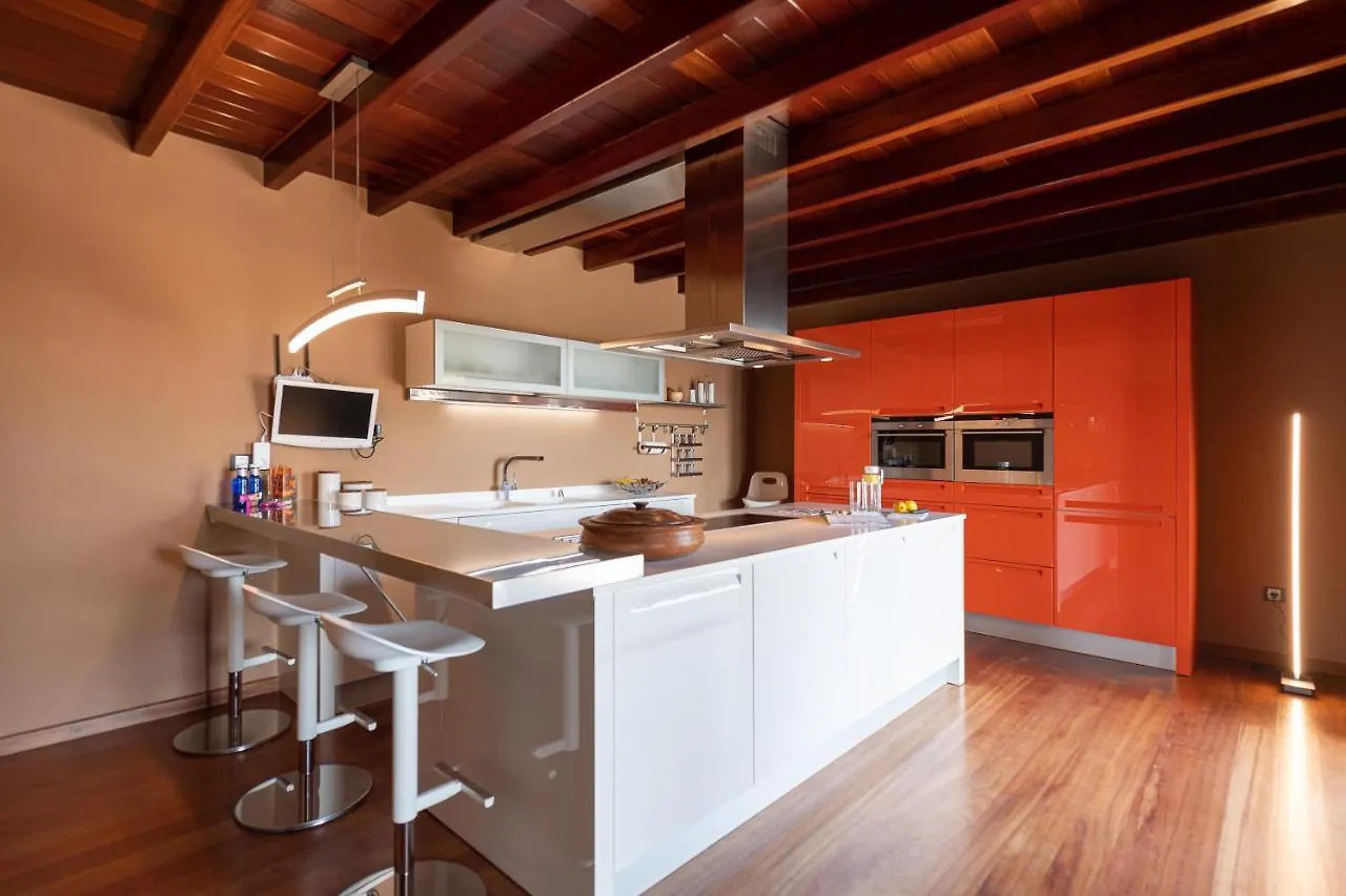 Homeforguest Oasis Villa With Swimming Pool In 4000M2 Garden Triquivijate